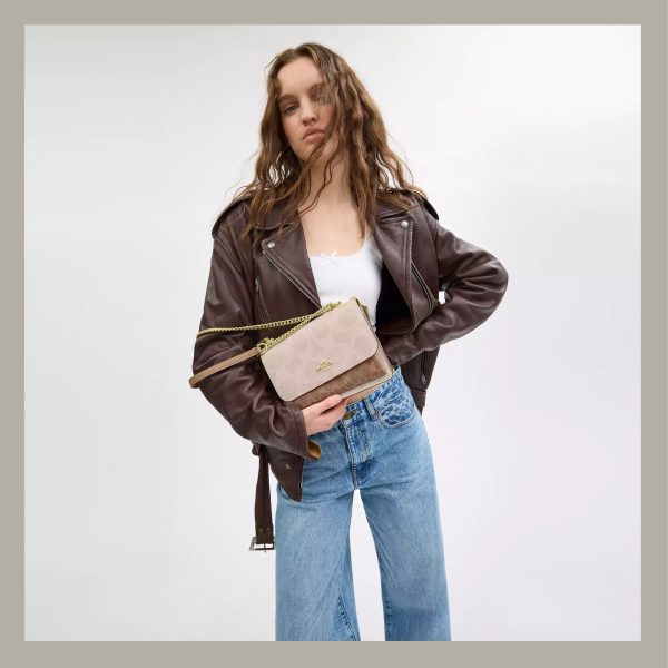 Coach Crossbody & Shoulder Bag Klare In Signature Canvas Gold & Tan - Imagen 5