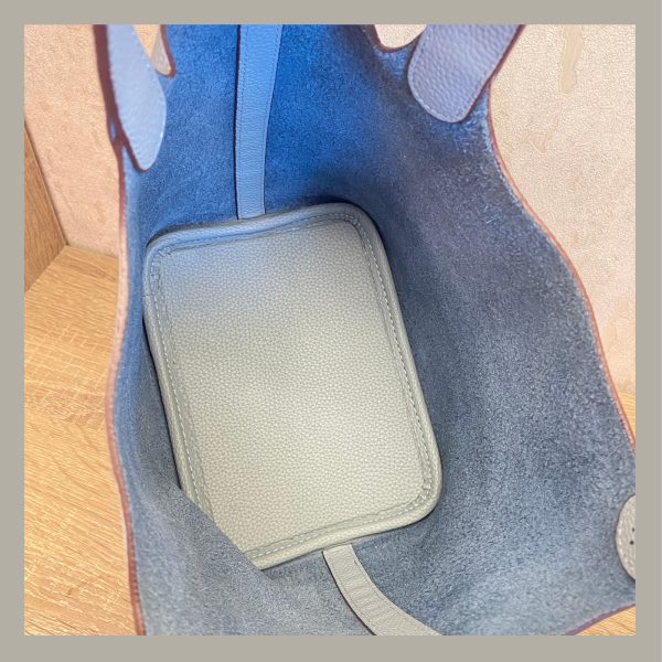 Basic & Chic Hand Bag Cuadrado con Candado Azul - Imagen 4