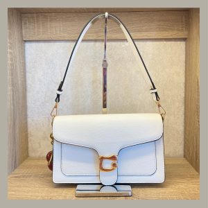 Basic & Chic Shoulder Bag C White & Cherry Bag Charm