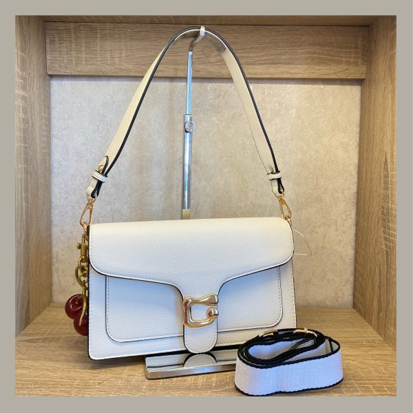 Basic & Chic Shoulder Bag C White & Cherry Bag Charm - Imagen 5