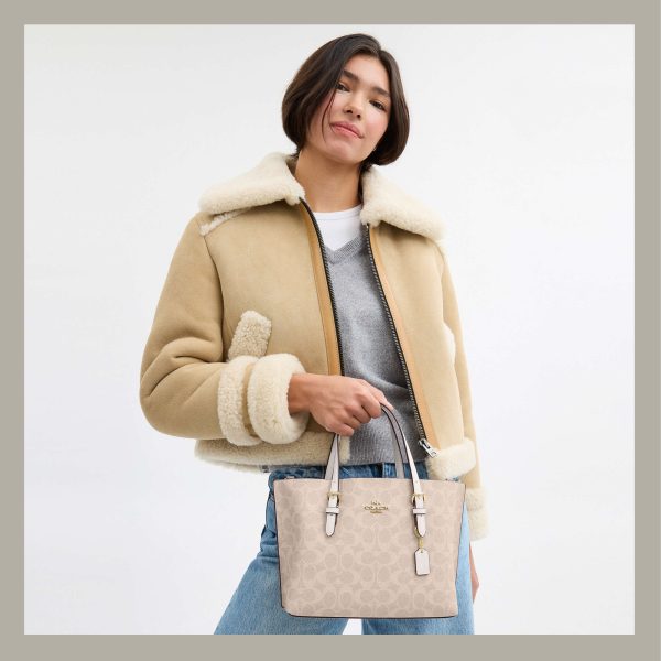 Coach Tote Bag Mini Mollie in Signature Canvas Sand Chalk - Imagen 4