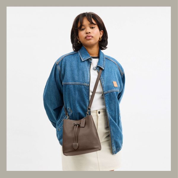 Coach Bucket Bag Rowan Dark Stone - Imagen 6